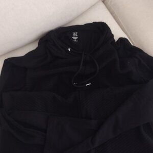 Women's Beach Coverup - M